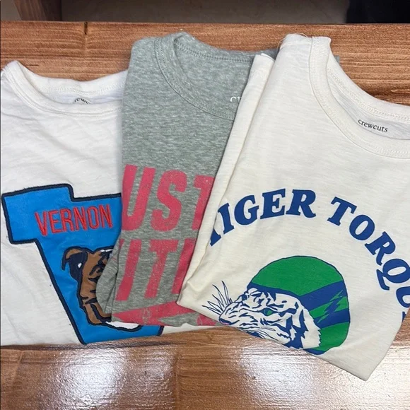 Crewcuts Kids Graphic T-Shirt Bundle XS (4-5) - Picture 2 of 6
